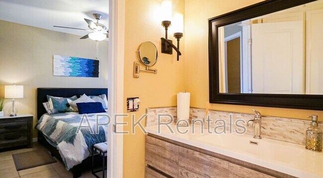 Building Photo - 68368 Calle Leon