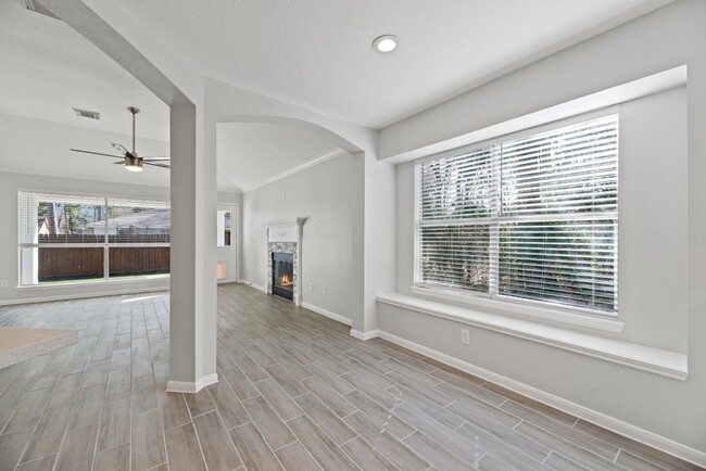 Building Photo - Beautiful just remodeled from top to botto...