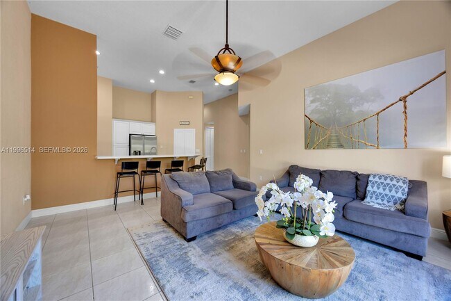 Building Photo - 16000 SW 91st Ct