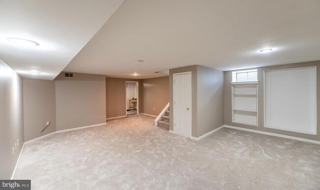Building Photo - 148 Iron Bark Ct