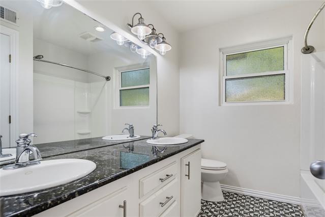 Building Photo - 4205 Keeter Dr
