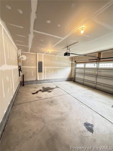 Building Photo - 244 Mildred Dr
