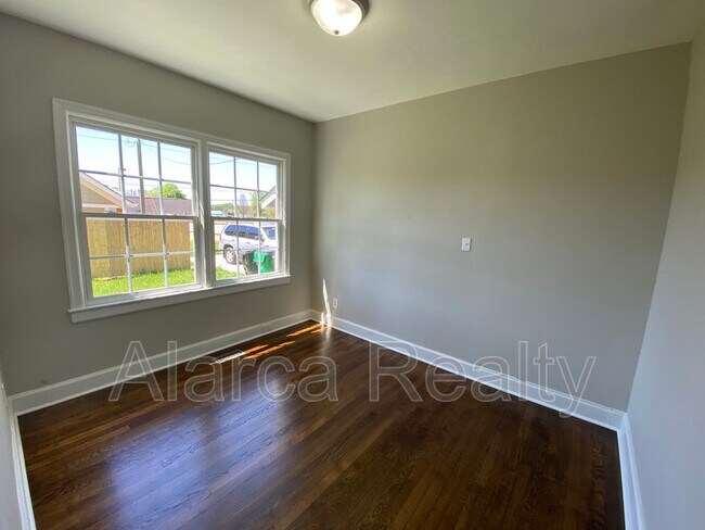 Building Photo - 1513 Kimberly Rd