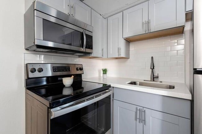 Interior Photo - The Molino Apartments