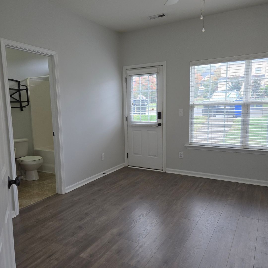 Building Photo - 17744 Trolley Crossing Way