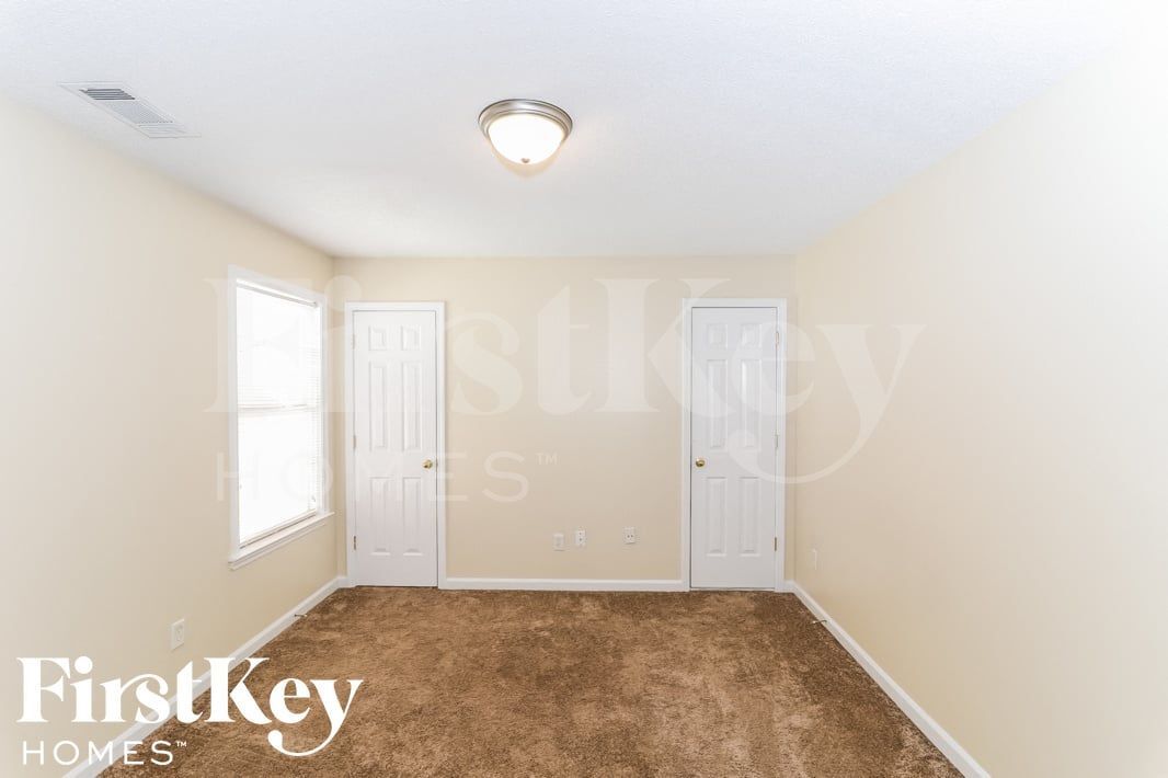 Building Photo - 2654 Bending Elm Cove