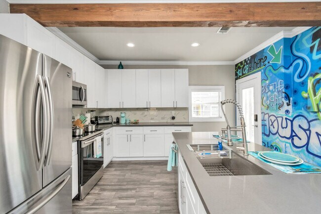 Building Photo - 2615 Arbor St