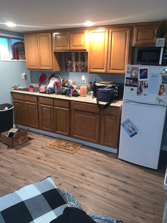 29 County Line Rd 29 County Line Rd Farmingdale NY 11735 Apartment