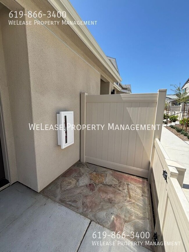Building Photo - 35169 Rangpur Ln