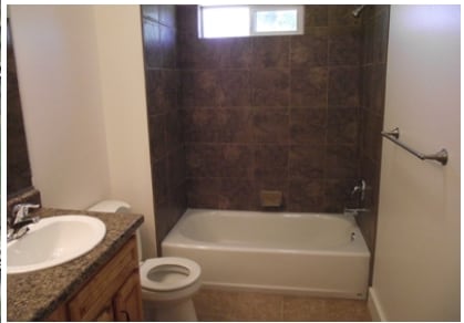 Bathroom - Mountain View Manor