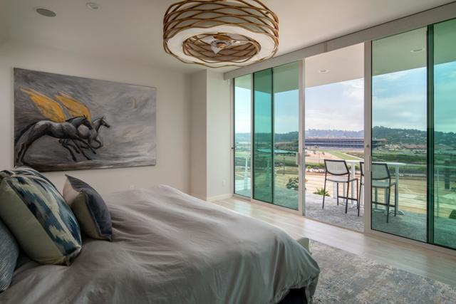 Building Photo - 121 Via De La Valle