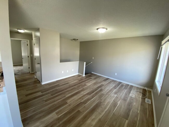 Building Photo - 3101 SE 17th St