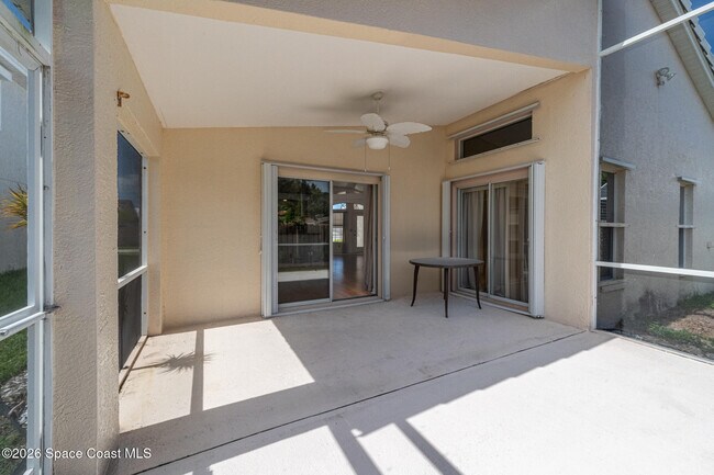 Building Photo - 330 Las Olas Dr