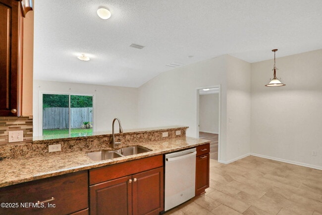 Building Photo - 1143 Summer Springs Drive