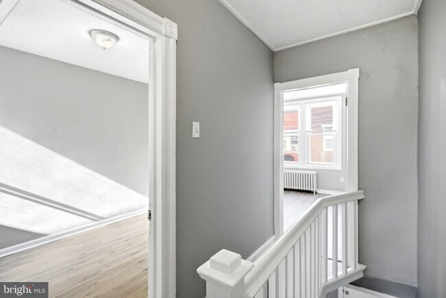 Building Photo - 1631 S Etting St