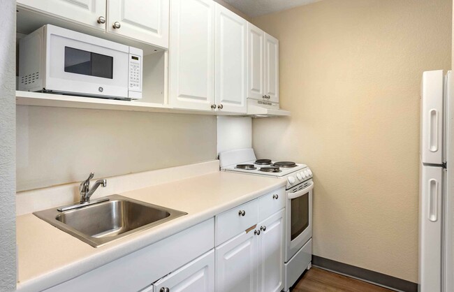 Building Photo - Furnished Studio-Philadelphia - Mt. Laurel...