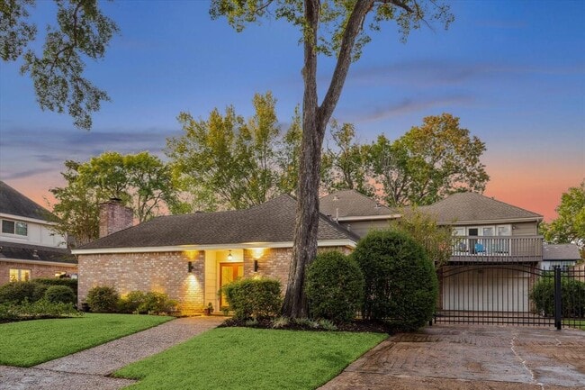 Primary Photo - 1122 Daria Dr