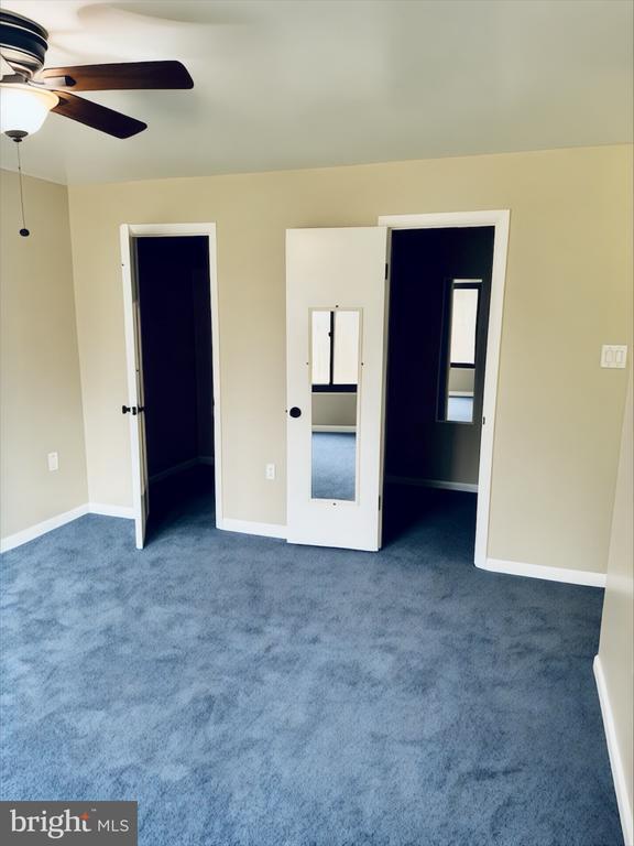 Building Photo - 15712 Dorset Rd