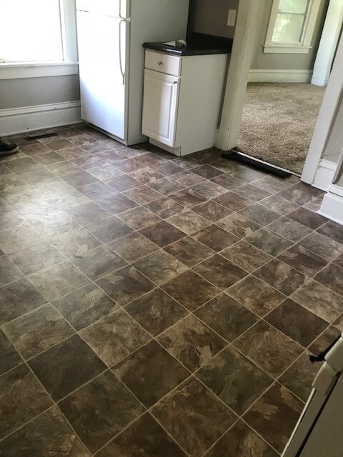 Building Photo - Large 4 bedroom 1 bath house in St Paul Eastside area!!