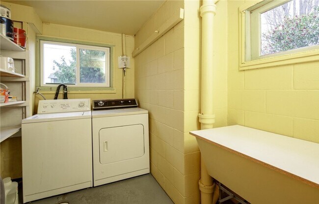 Building Photo - Garden Property Devel, LLC - 821 Billy Fra...