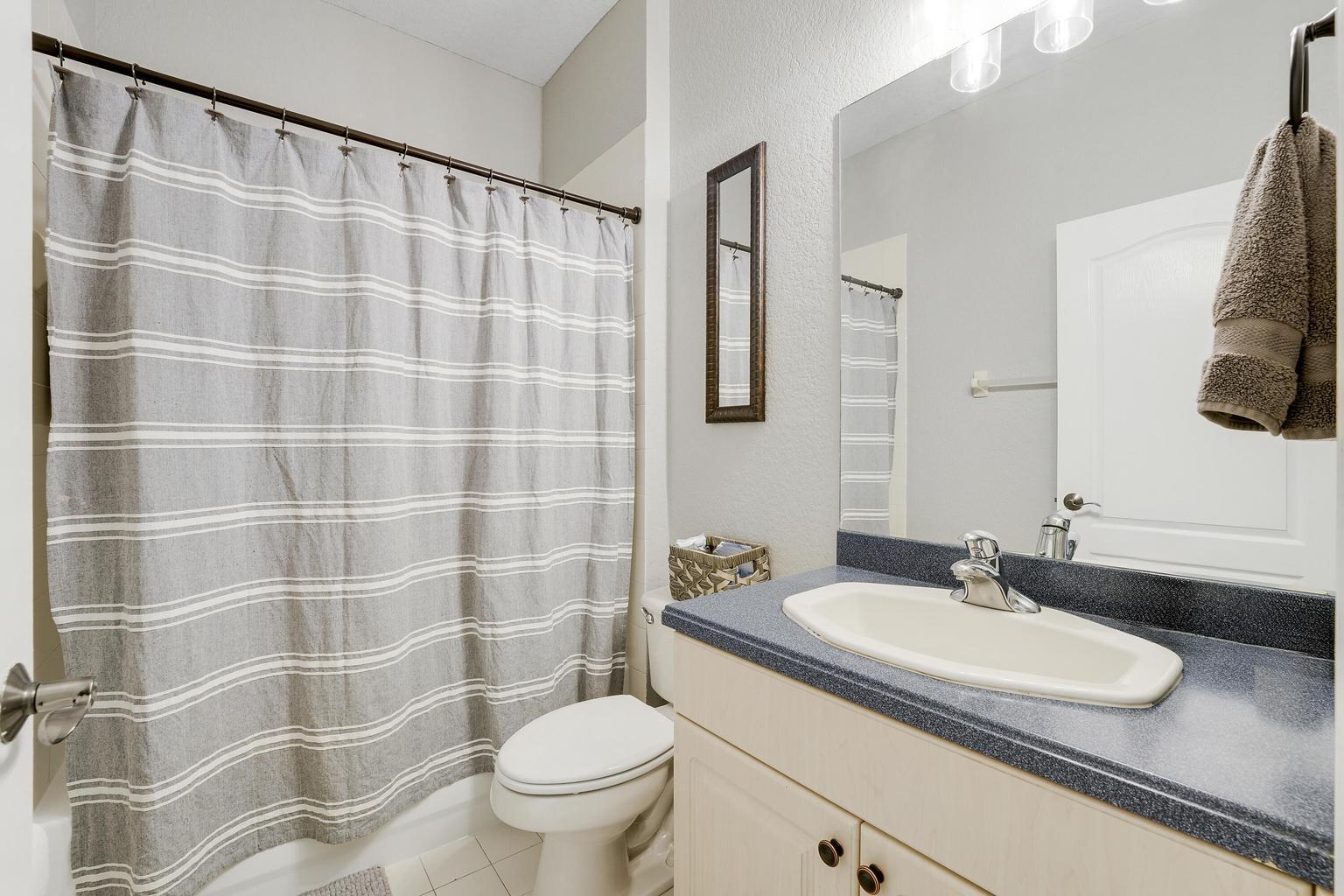 Building Photo - 5959 Durango Dr