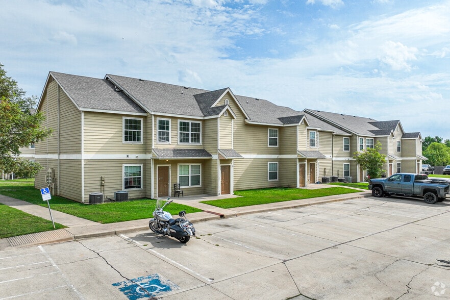 Primary Photo - Timber Ridge Apartments