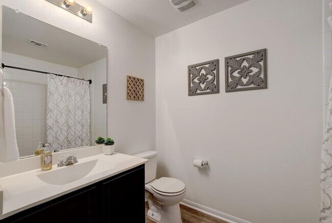 Building Photo - 173 Rafe Ct