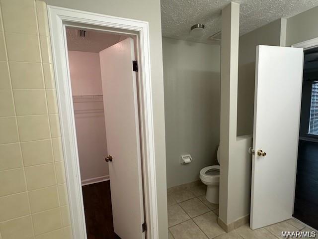 Building Photo - 1604 Queen Elizabeth Ct
