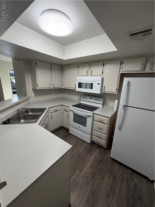 Building Photo - 8600 W Charleston Blvd