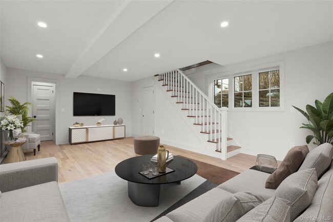 Building Photo - 260 Waccabuc Rd