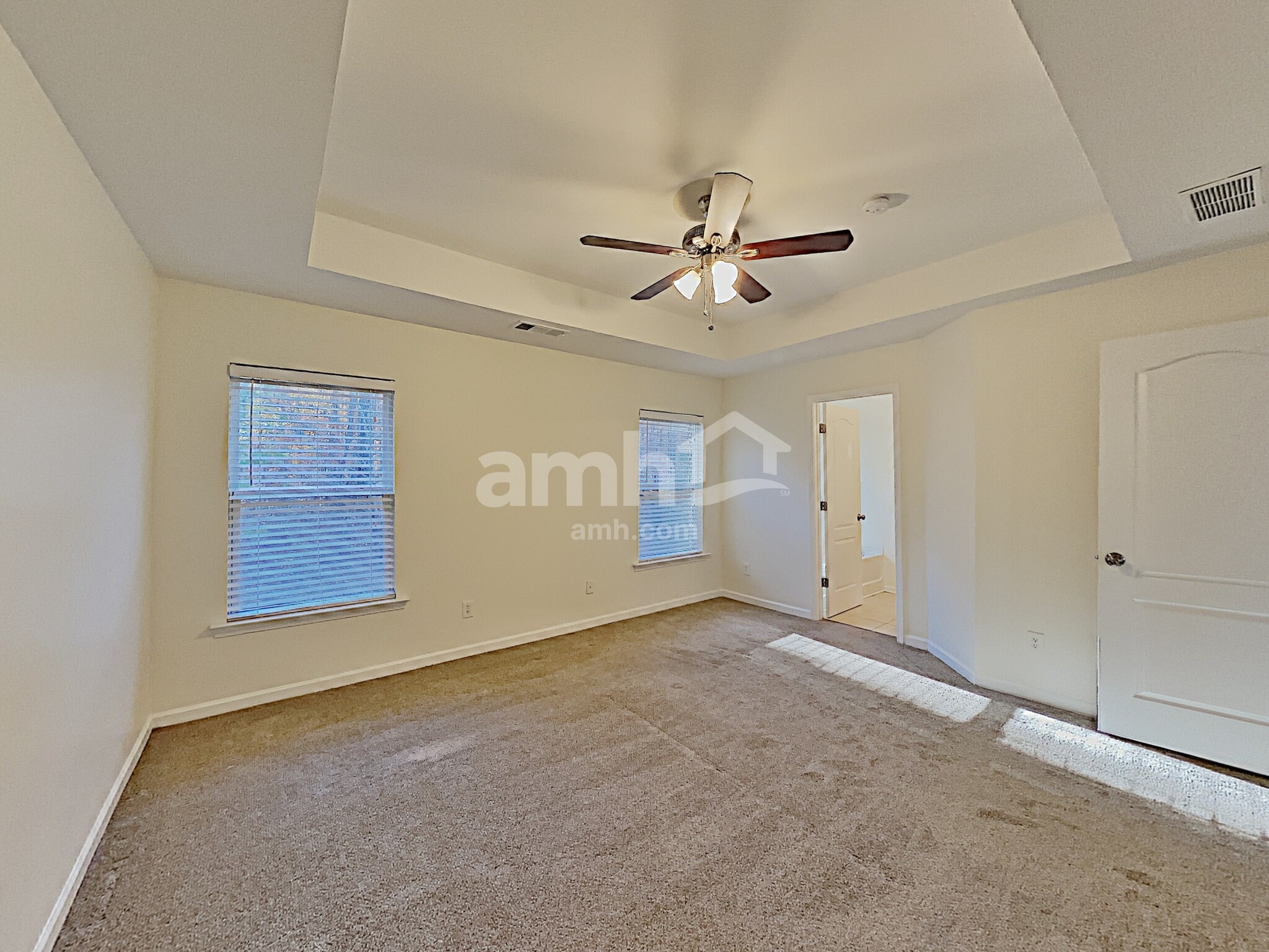 Building Photo - 209 Brookhaven Ct