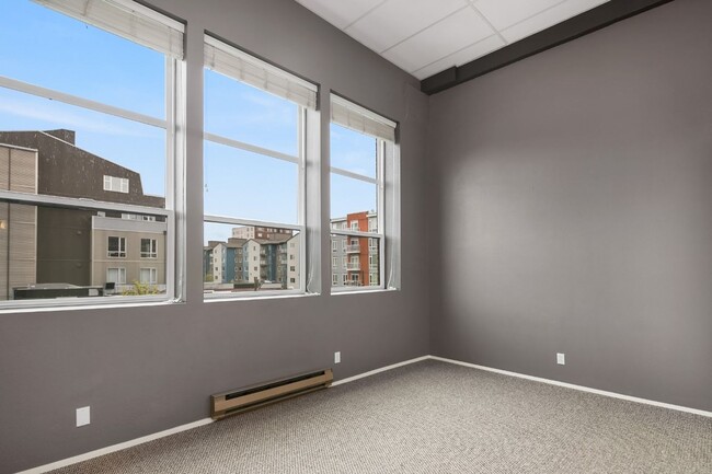 Primary Photo - 1bd/1ba Seattle Condo