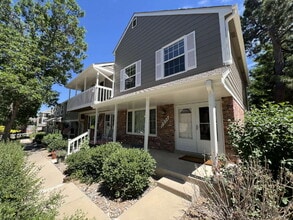 Building Photo - 7052 E Briarwood Dr