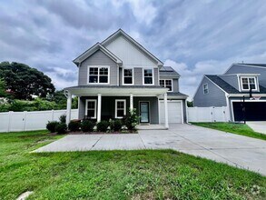 Building Photo - Gorgeous new construction in Norfolk!