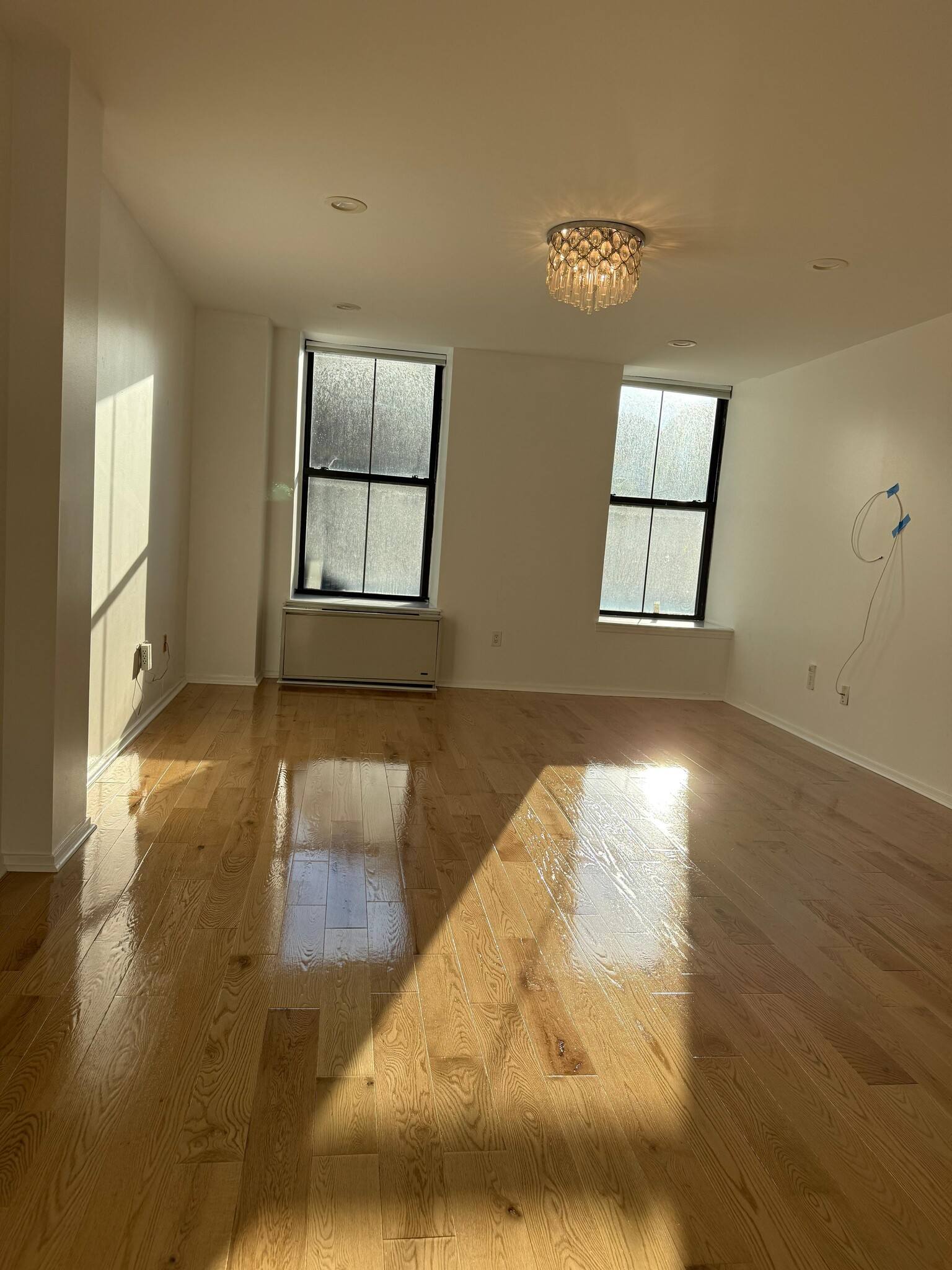 Building Photo - 1 Greene St