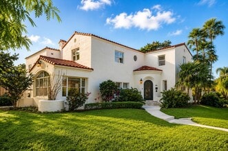Building Photo - 3190 Sheridan Ave