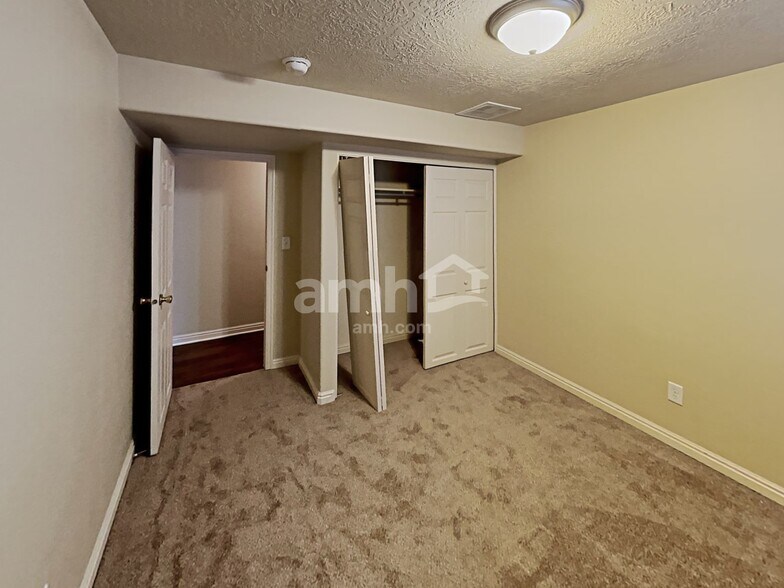Building Photo - 2792 Brady Way