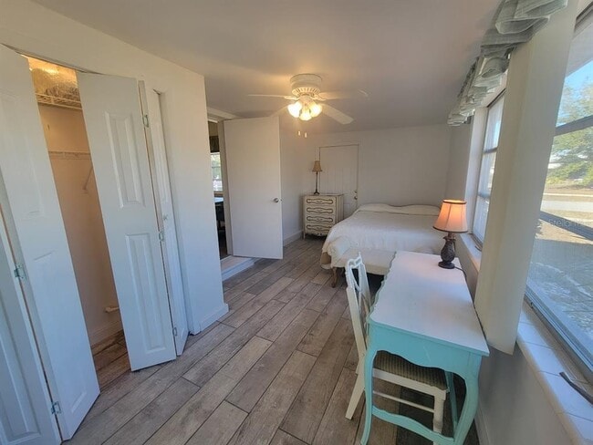 Building Photo - 8385 Aero Ave