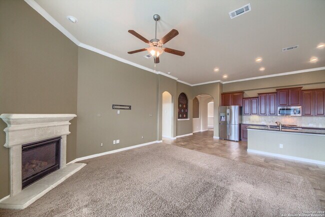 Building Photo - Gorgeous home in the elegant Stillwater Ranch Subdivision is available for immediate move-in.