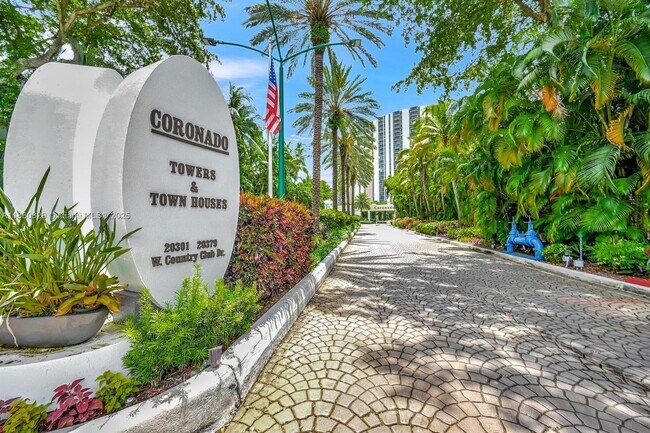 Building Photo - 20301 W Country Club Dr
