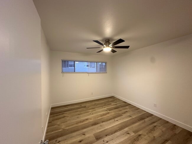 Building Photo - 74-88 N Laurel St. Apartments