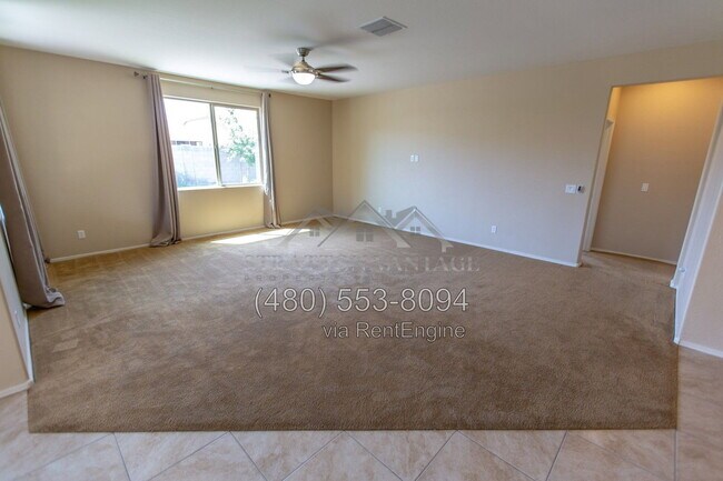 Building Photo - 18295 W Saguaro Ln