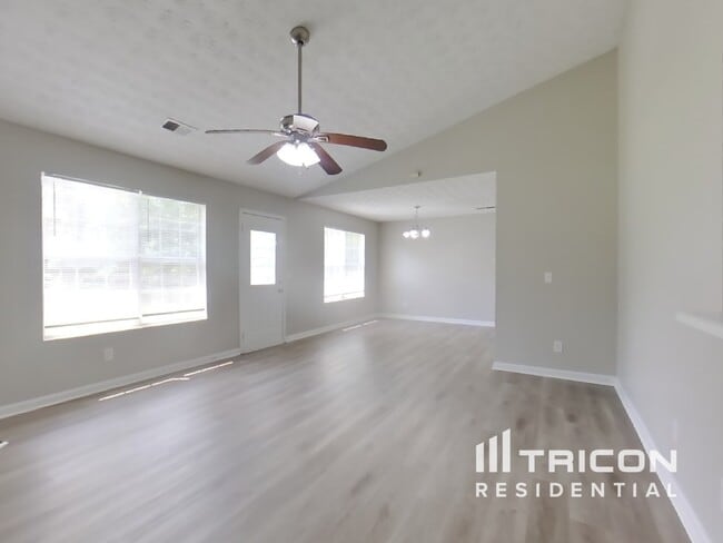 Building Photo - 3830 Cedar Trace Ct