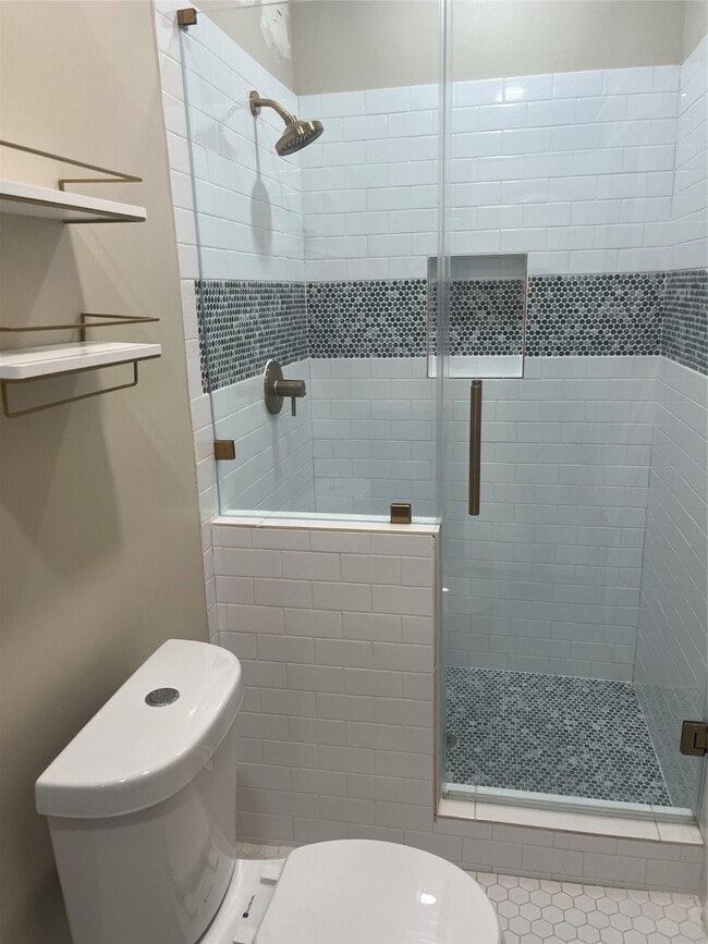Building Photo - 23030 S Oak Dr