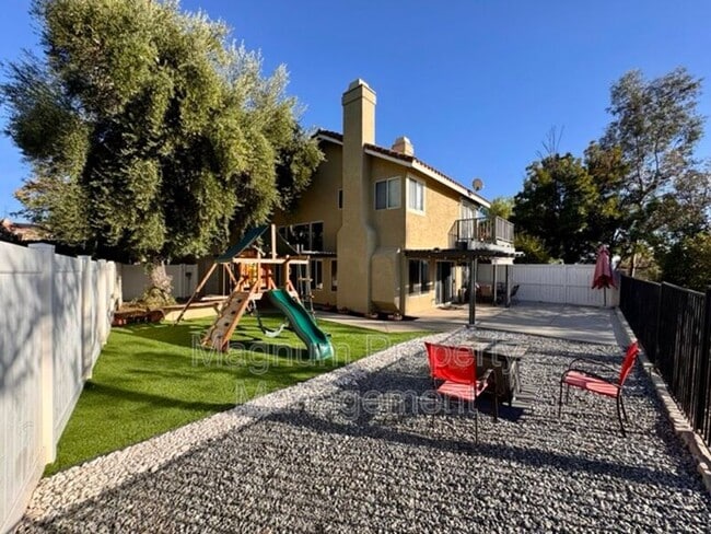 Building Photo - 40085 Temecky Way