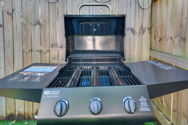 Building Photo - 2311 NW 136th St