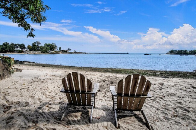 Building Photo - 16 Hilltop Dr