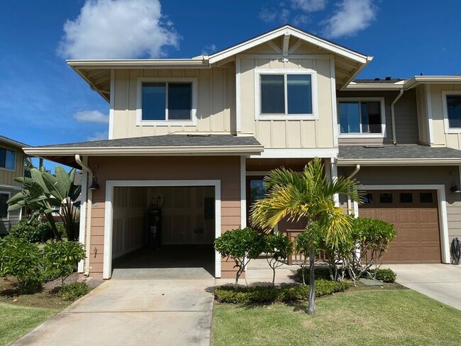 Primary Photo - Three Bedroom Townhome in Kapolei!