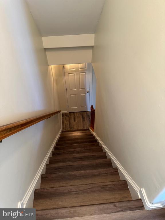 Building Photo - 21105 Mossy Glen Terrace