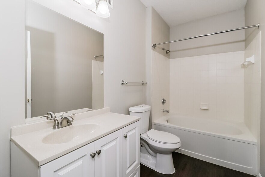 Building Photo - 17980 Villa Creek Dr